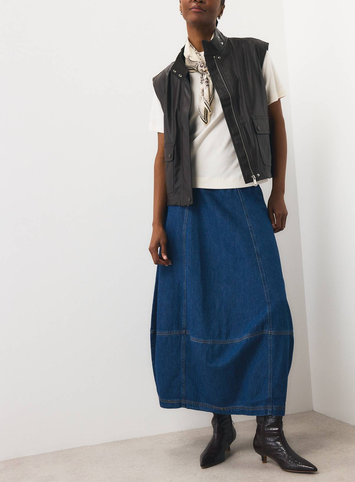 Blue Tulip Denim Skirt 10 - Image 3